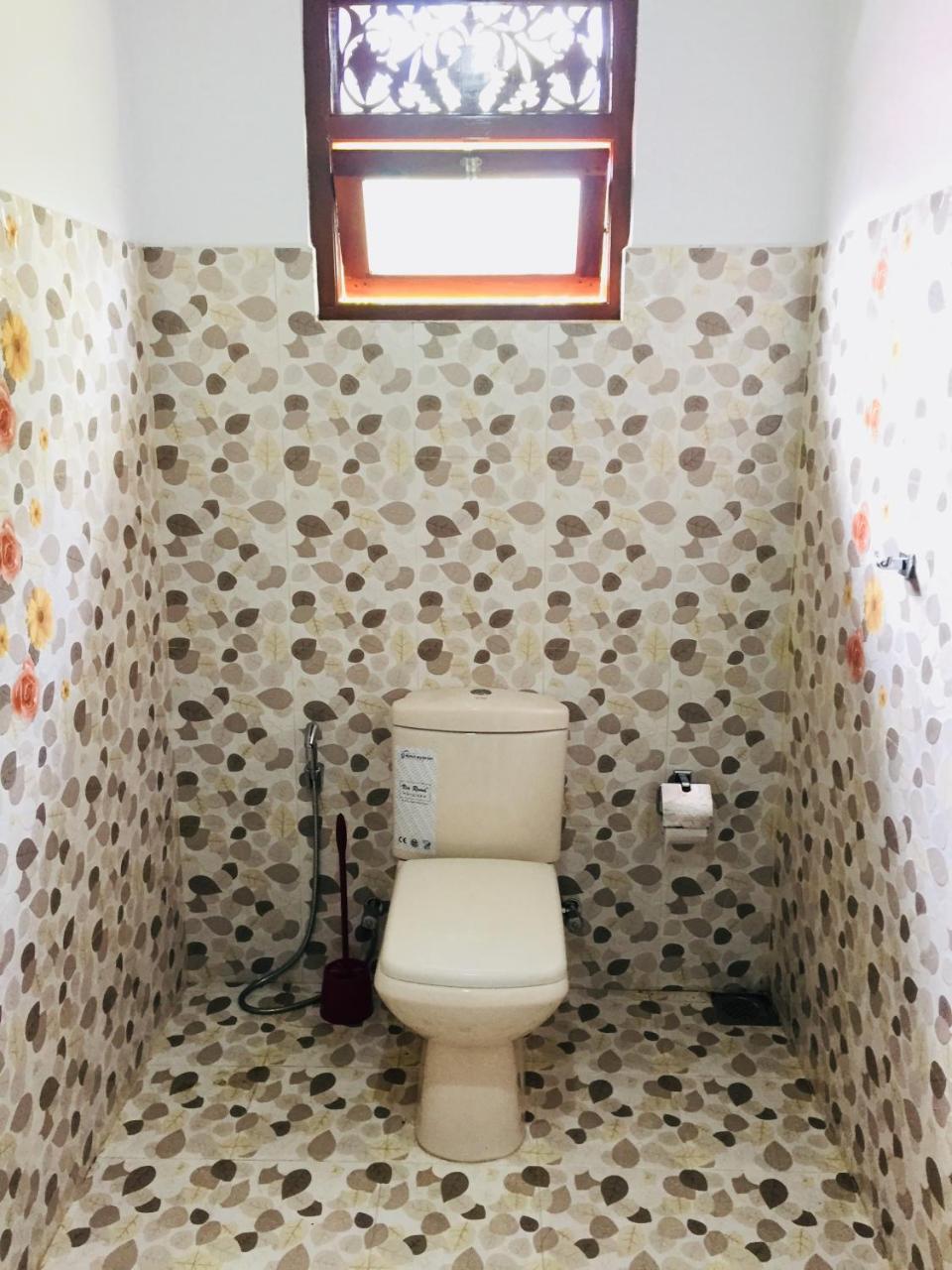 Sanjula Apartments Hikkaduwa Dış mekan fotoğraf