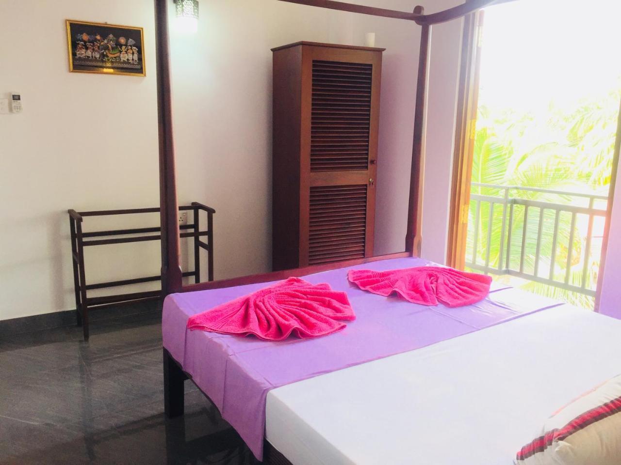 Sanjula Apartments Hikkaduwa Dış mekan fotoğraf