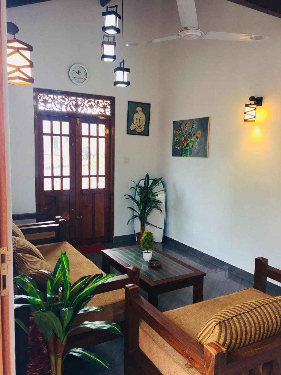 Sanjula Apartments Hikkaduwa Dış mekan fotoğraf